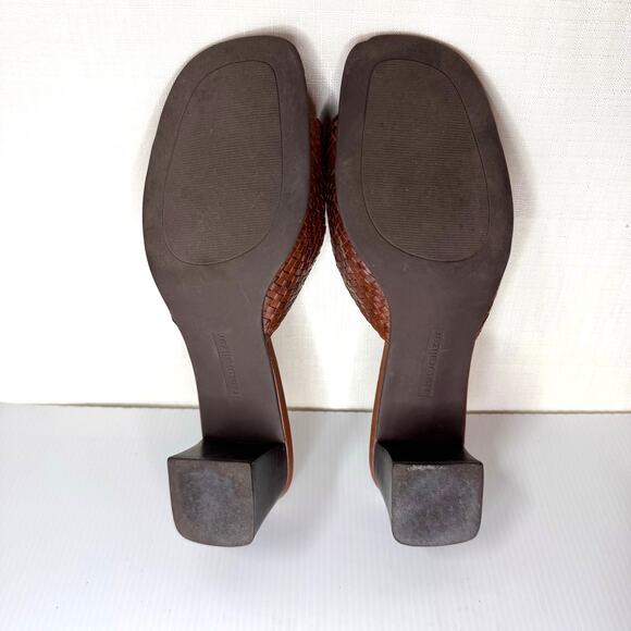 NATURALIZER Woven Leather Mules Size 10 Slides Minimal Preppy Classic Summer - Picture 9 of 11